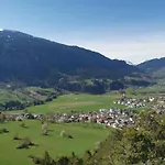 Casa Capricorn Naehe Laax Apartamento *