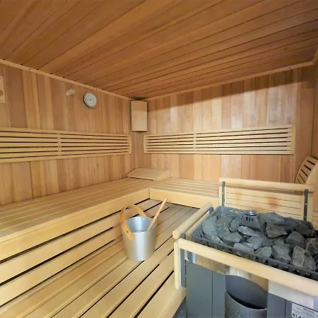 Casa Capricorn Naehe Laax