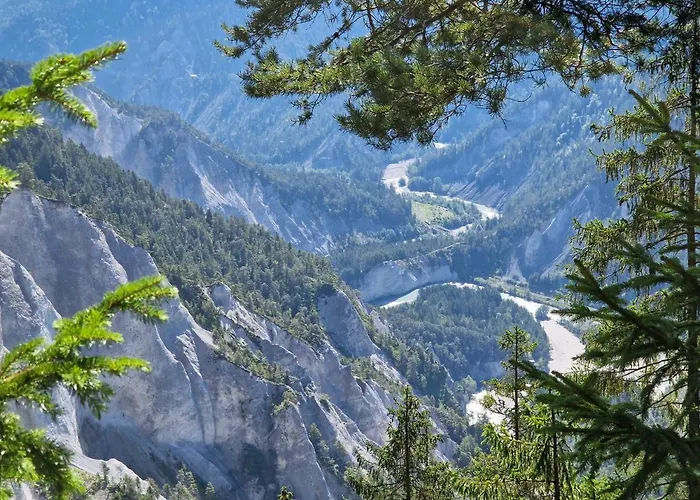 Casa Capricorn Naehe Laax Apartamento *