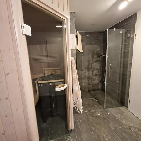 Casa Capricorn Naehe Laax Daire *