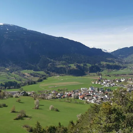 Casa Capricorn Naehe Laax Daire *