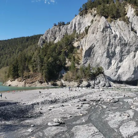 Casa Capricorn Naehe Laax * Sagogn